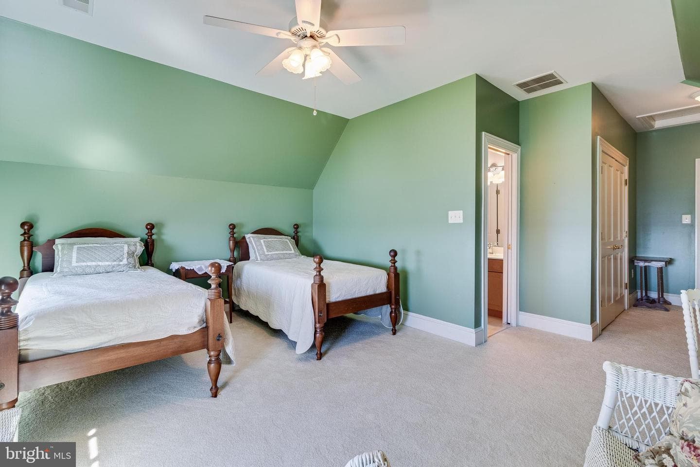 11520 Magnolia Court photo 42