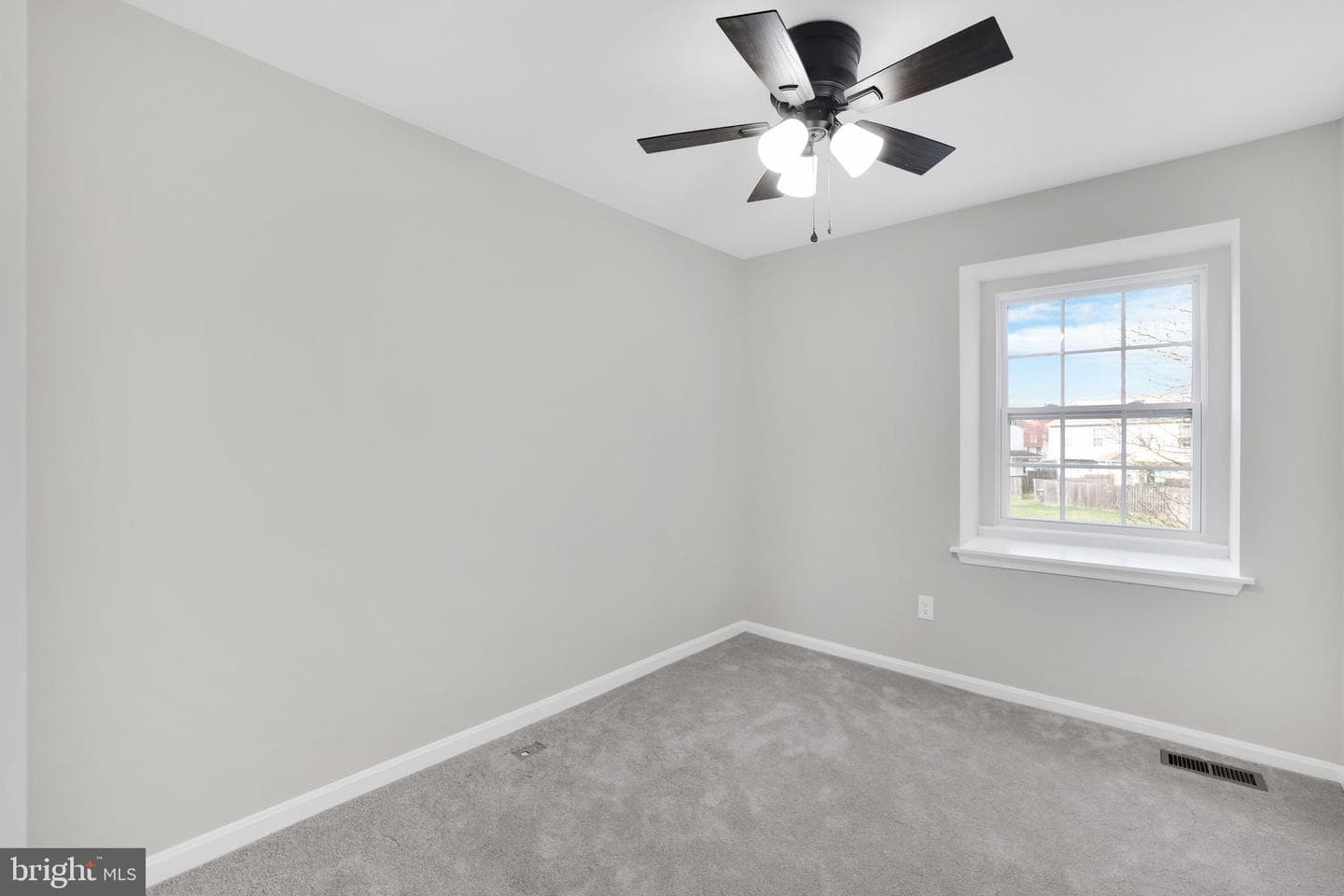 815 Cedar Court photo 21