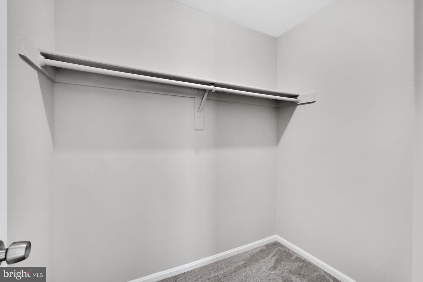 815 Cedar Court photo 27