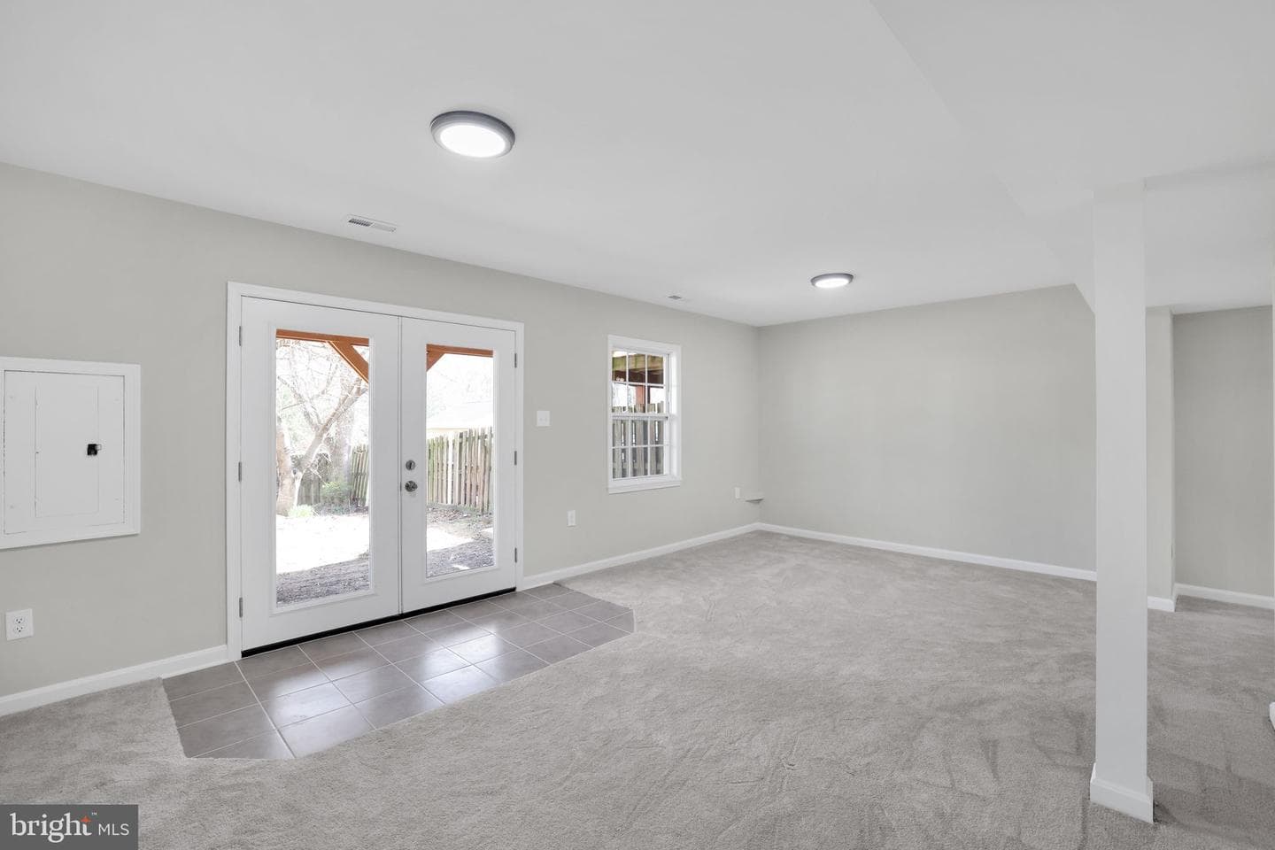 815 Cedar Court photo 32