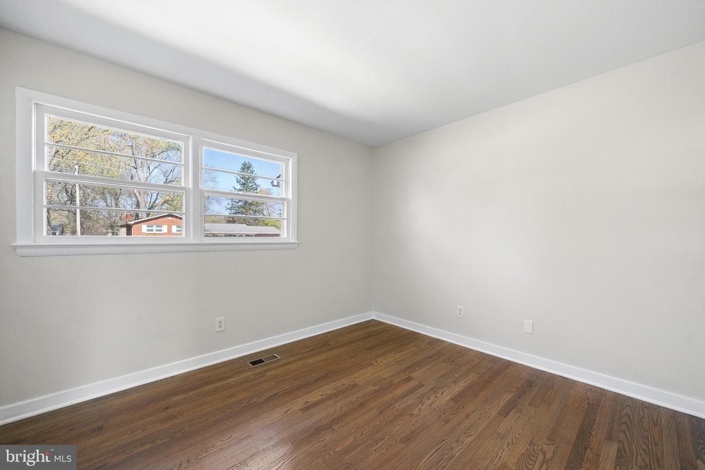 12853 Owens Drive photo 35