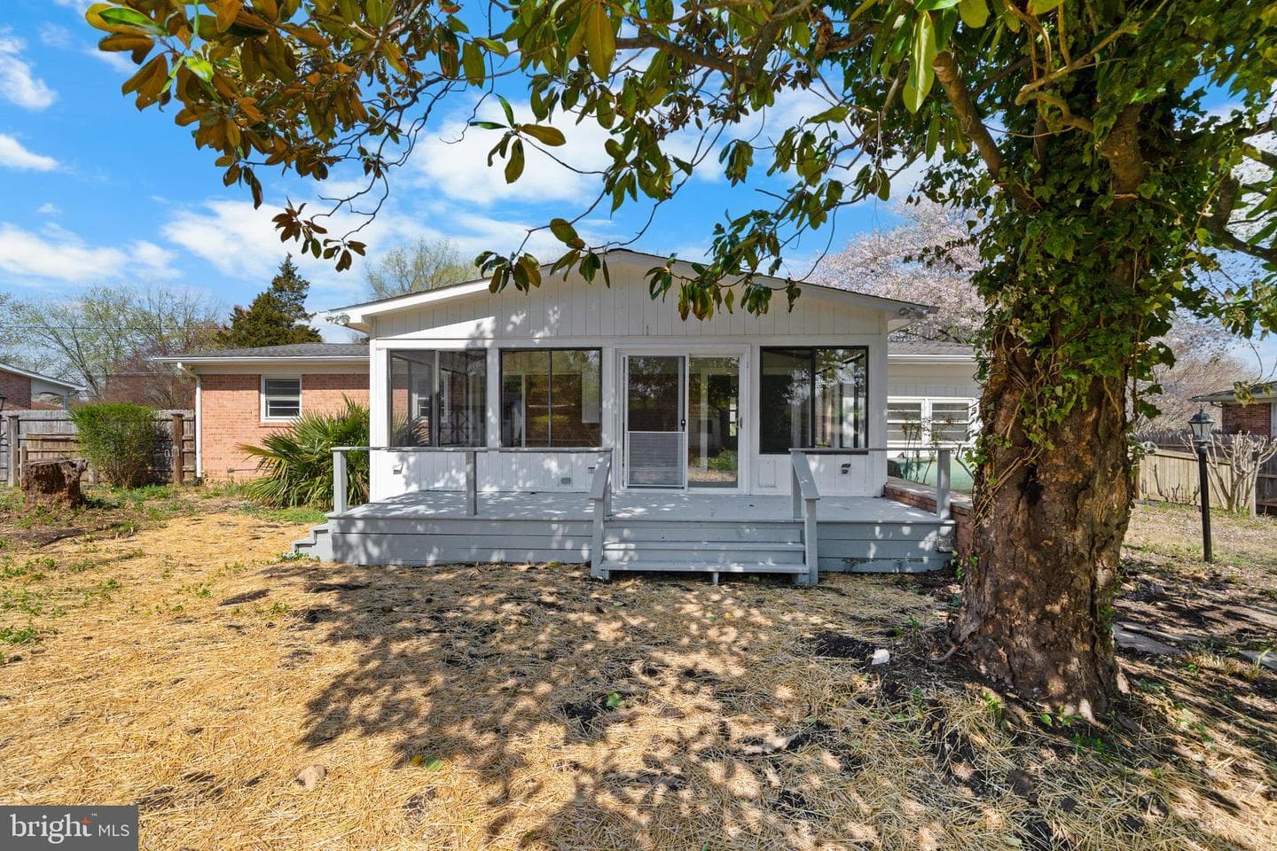 12853 Owens Drive photo 9