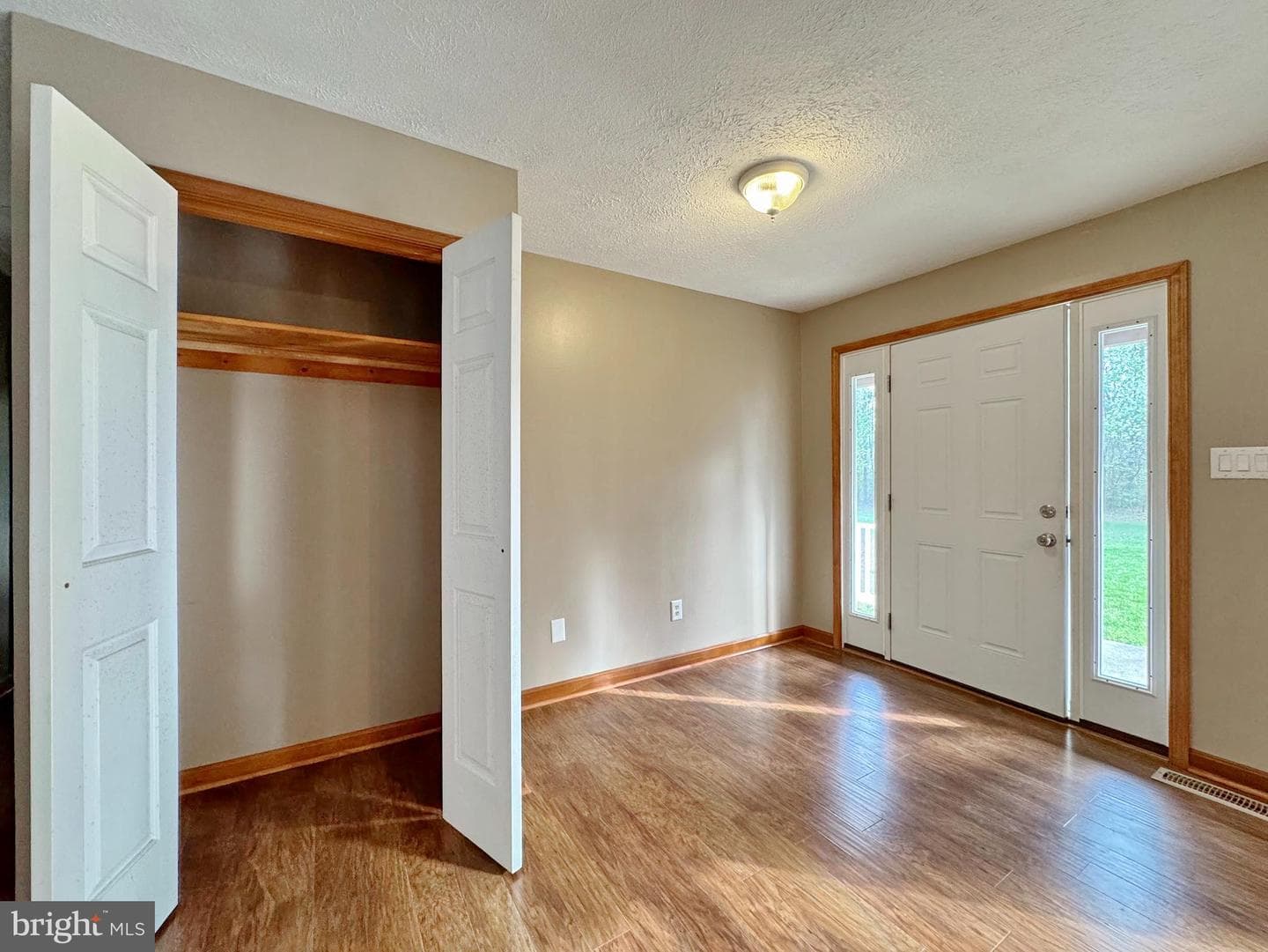 3660 Opals Place photo 8