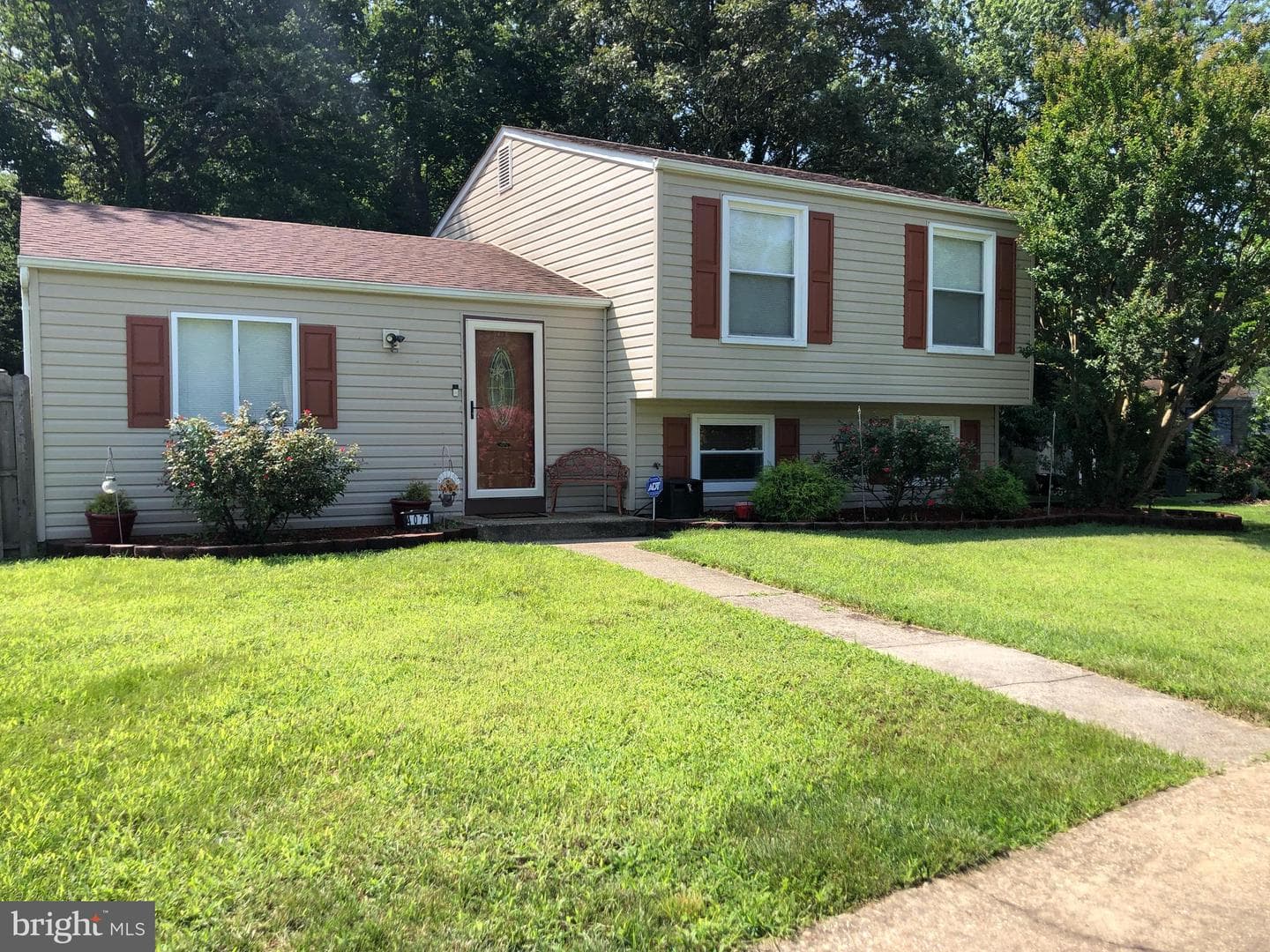 4071 Powell Court photo 2
