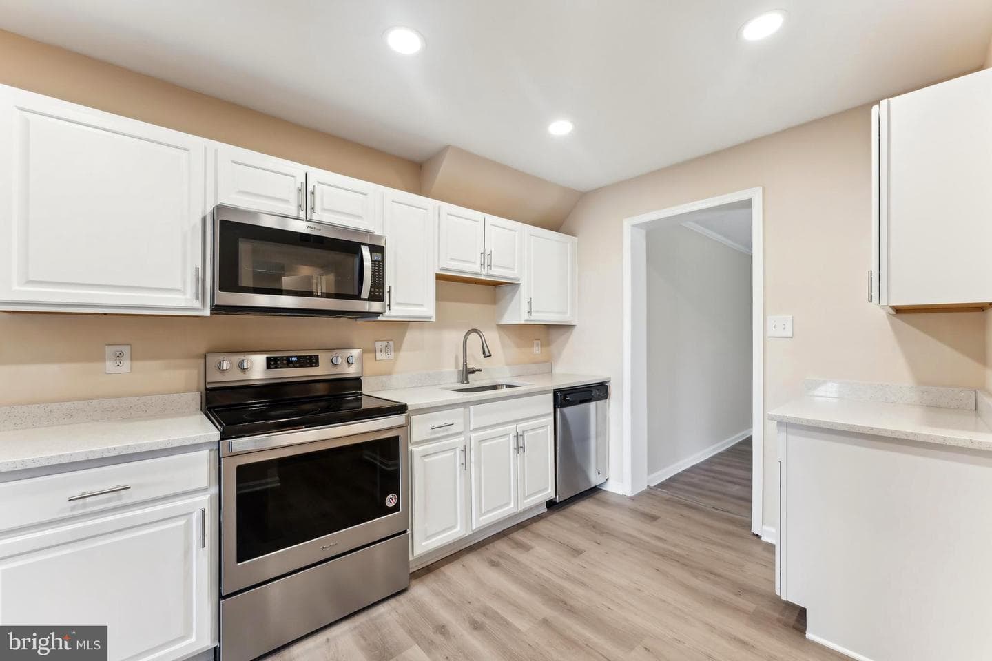 4525 Ratcliff Place #39-K photo 5