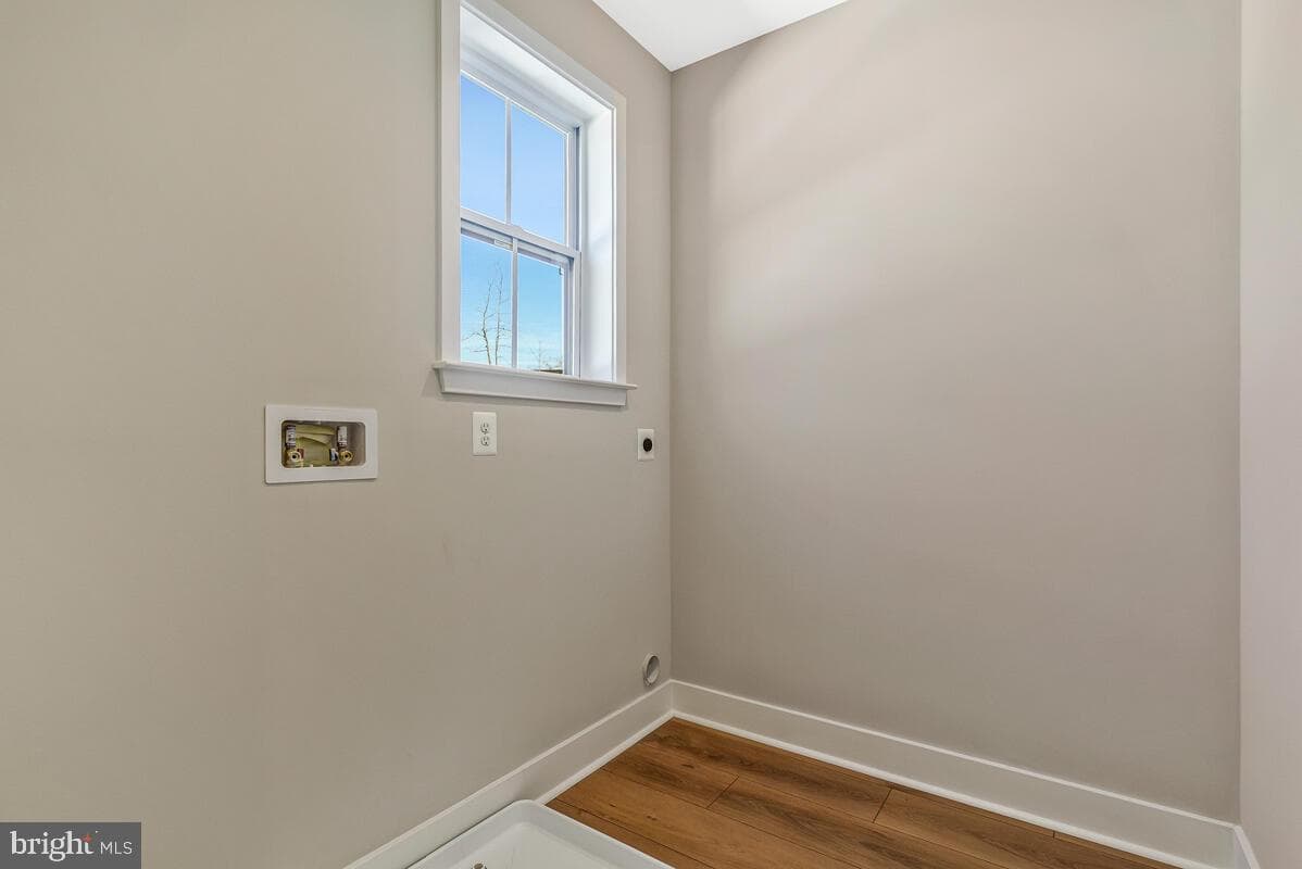 6770 Hungerford Road photo 34