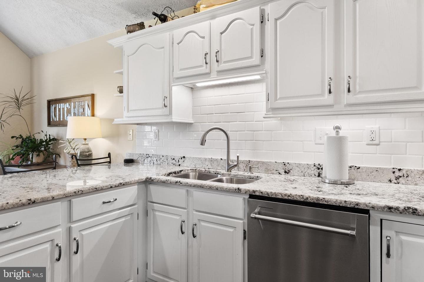 3004 Freedom Court N photo 42