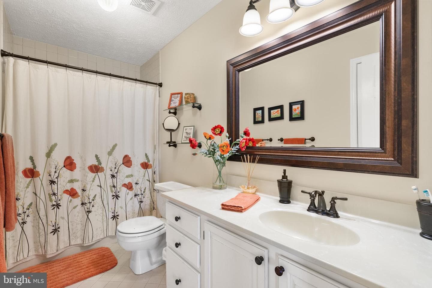 3004 Freedom Court N photo 49