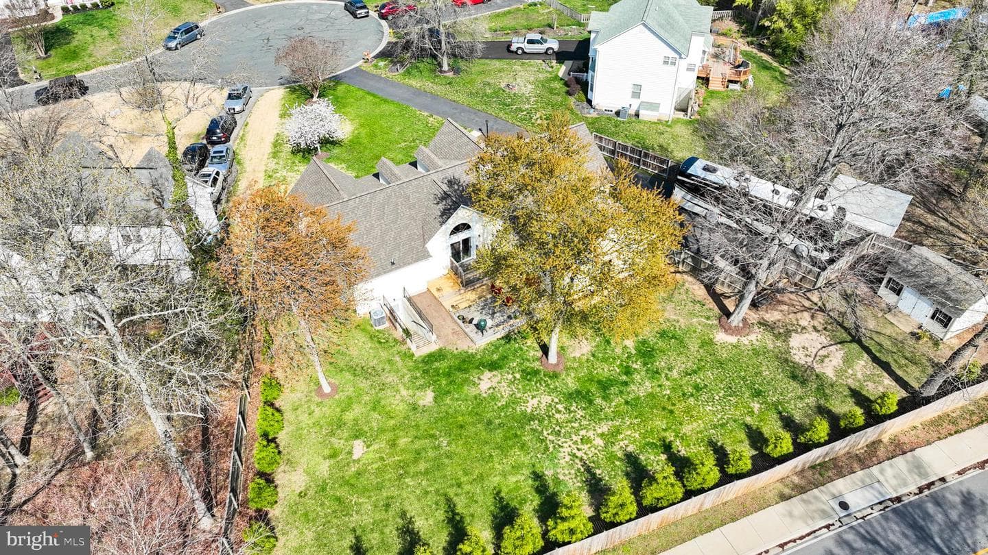 3004 Freedom Court N photo 64