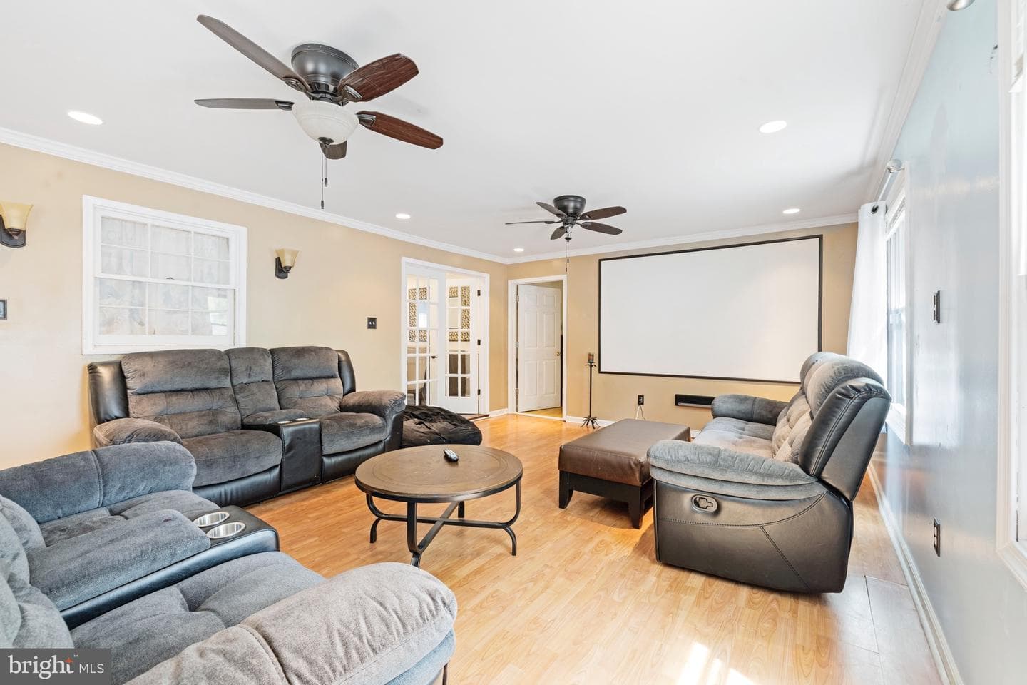 87 Garner Avenue photo 17
