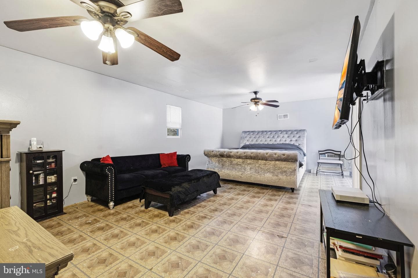 87 Garner Avenue photo 19