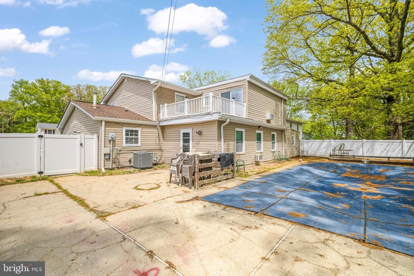 87 Garner Avenue photo 32