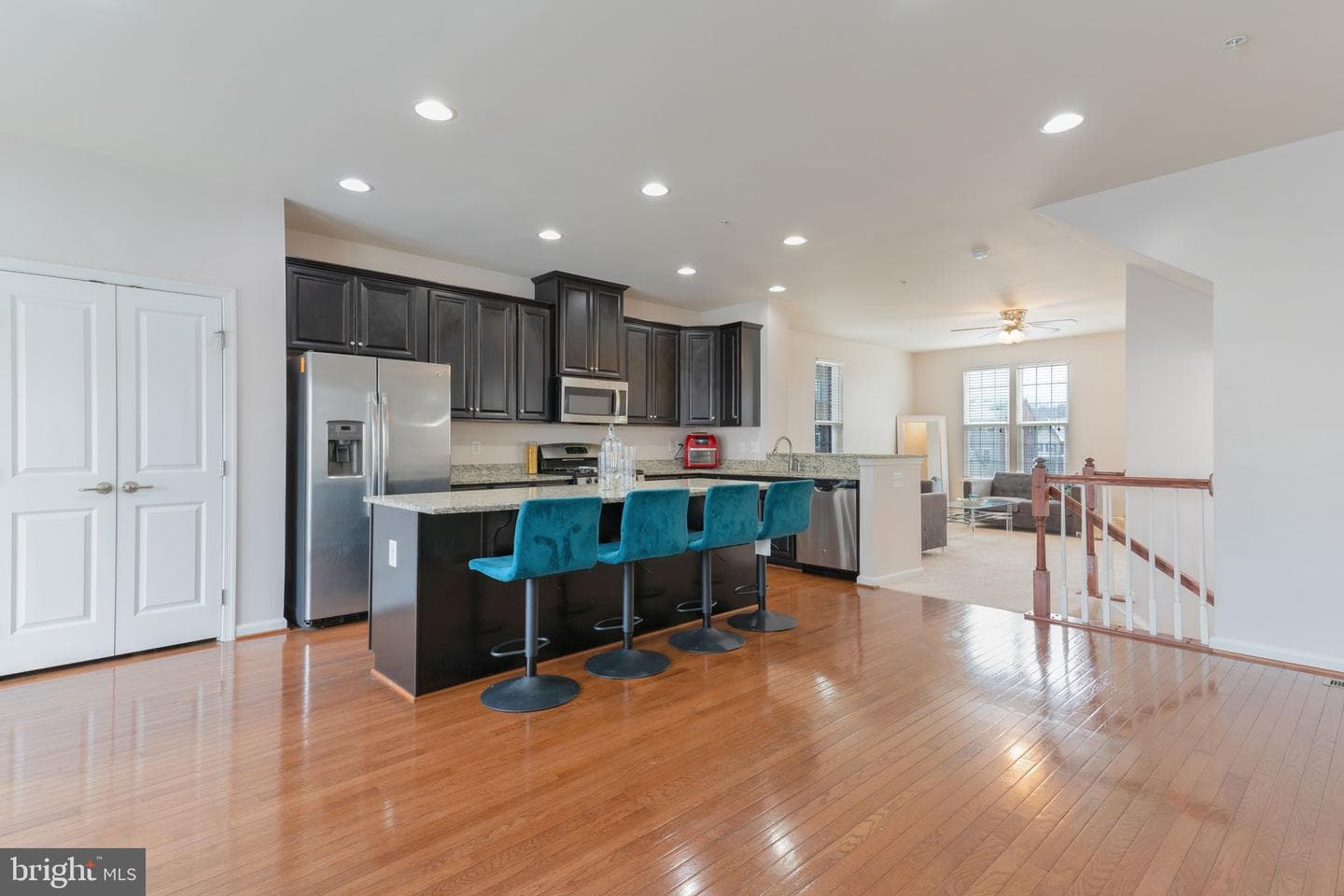 5538 Peanuts Lane photo 7