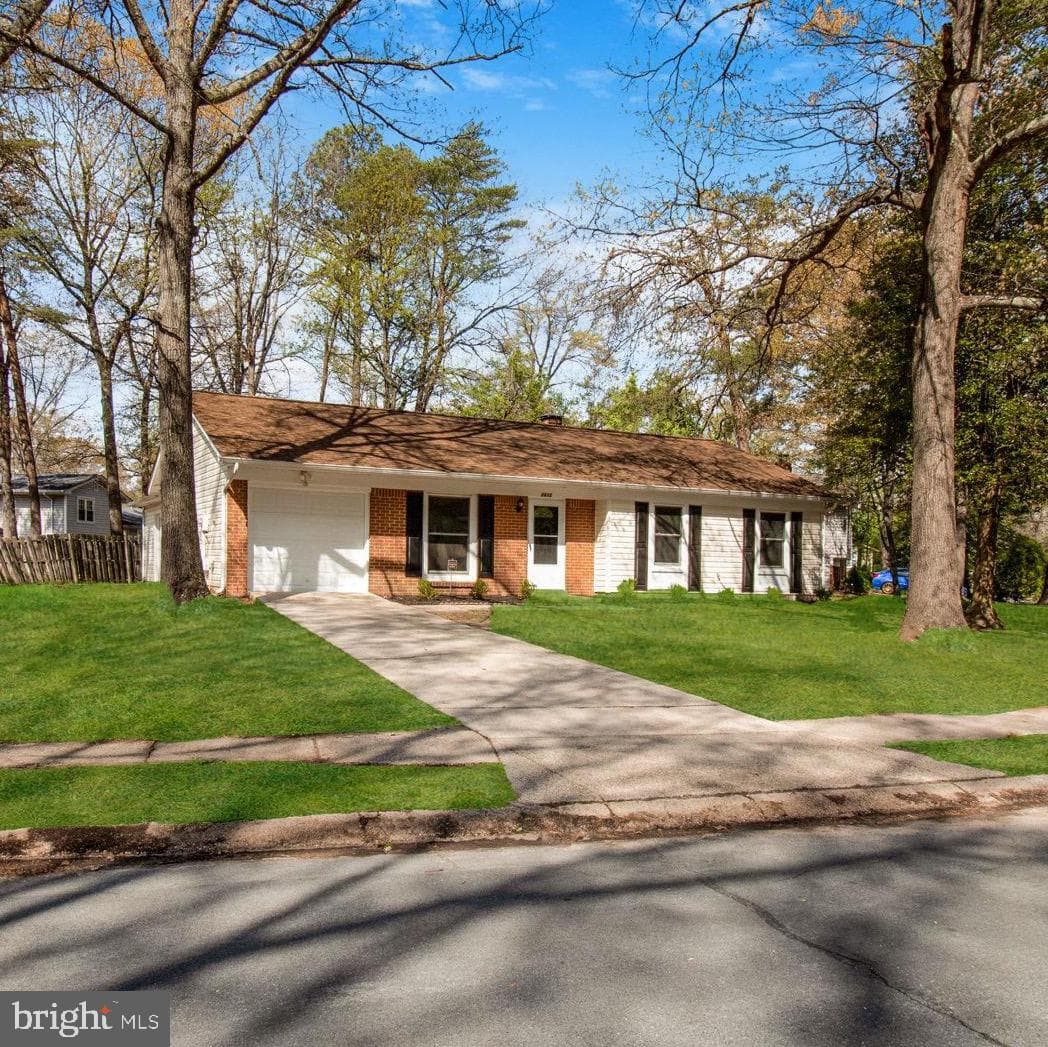 2812 Lomax Court photo 37