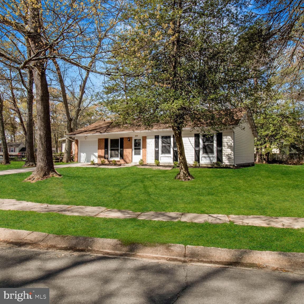 2812 Lomax Court photo 40