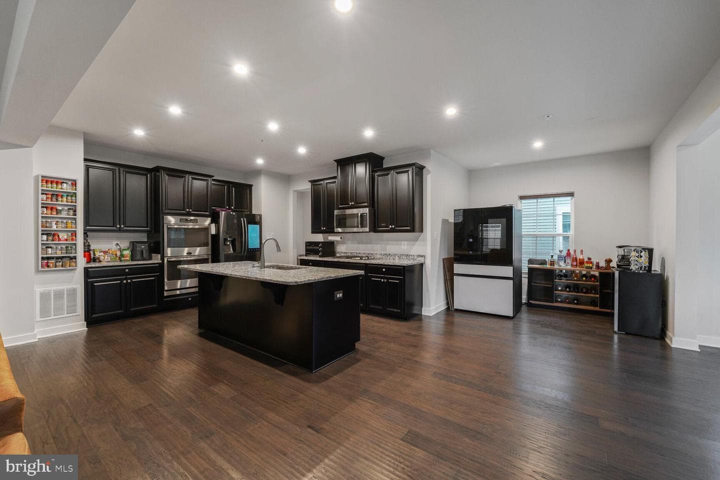 12261 Revolution Court photo 10