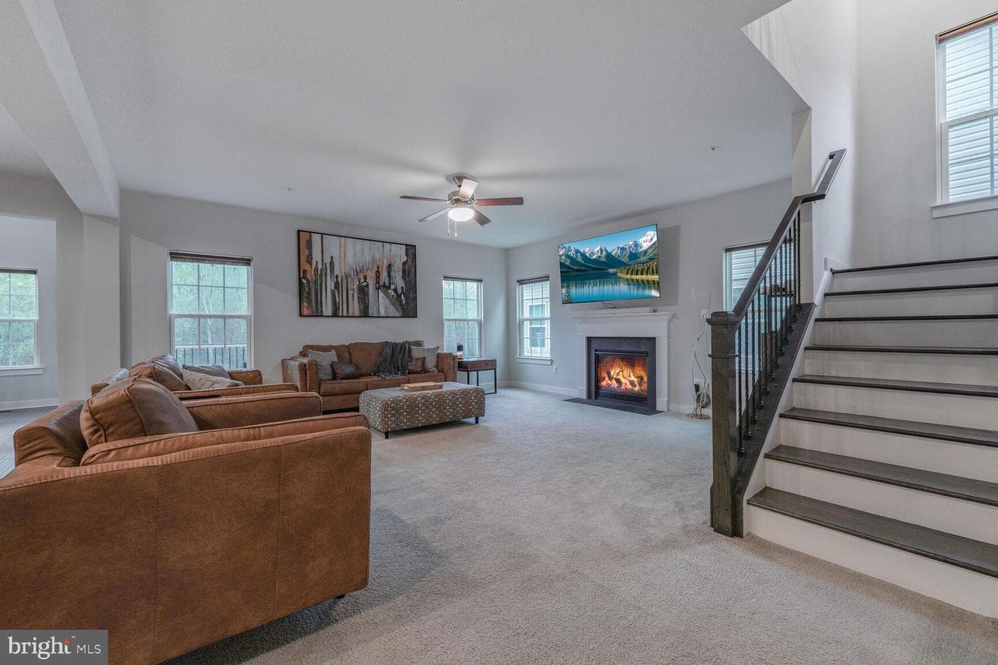 12261 Revolution Court photo 25