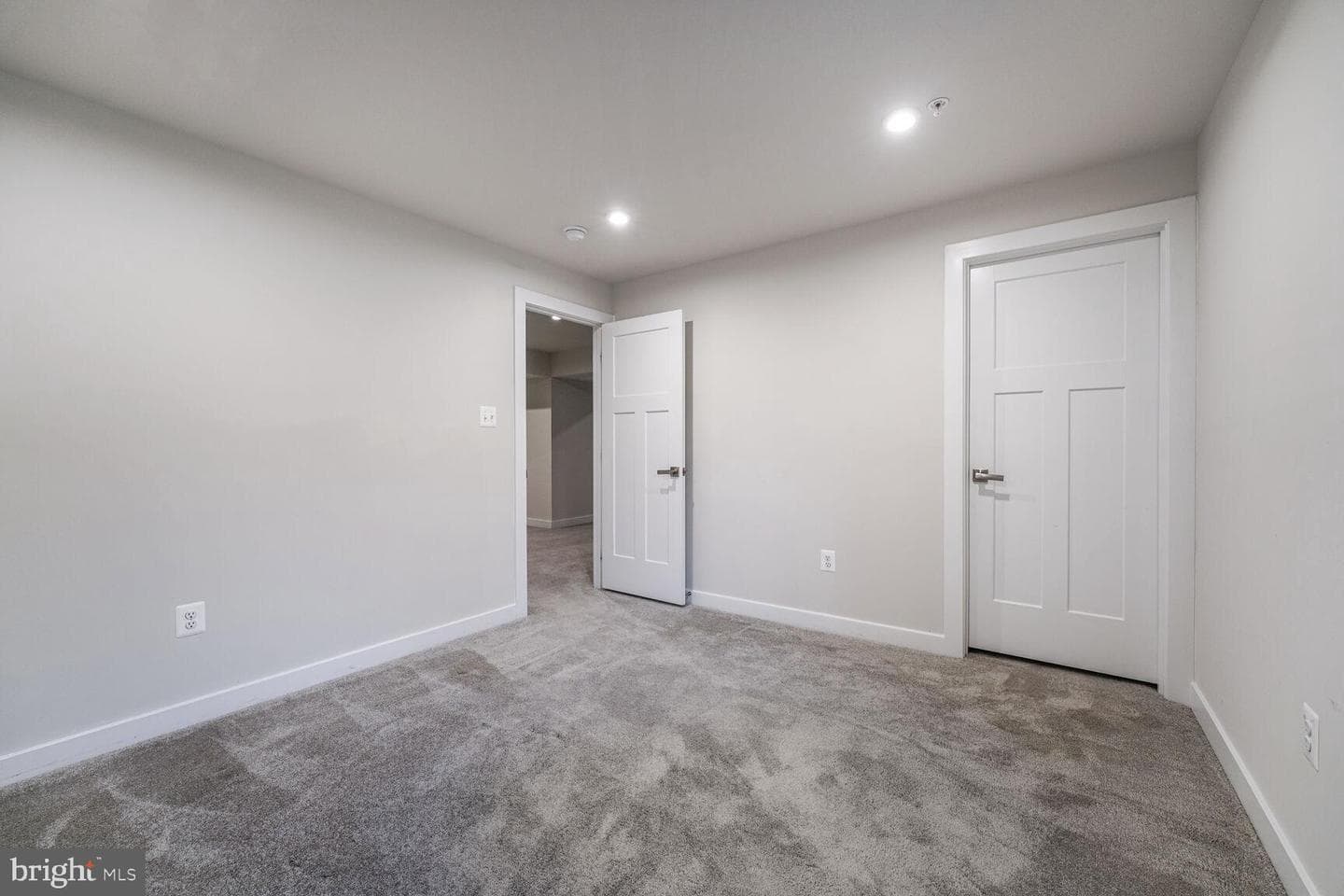 12261 Revolution Court photo 57