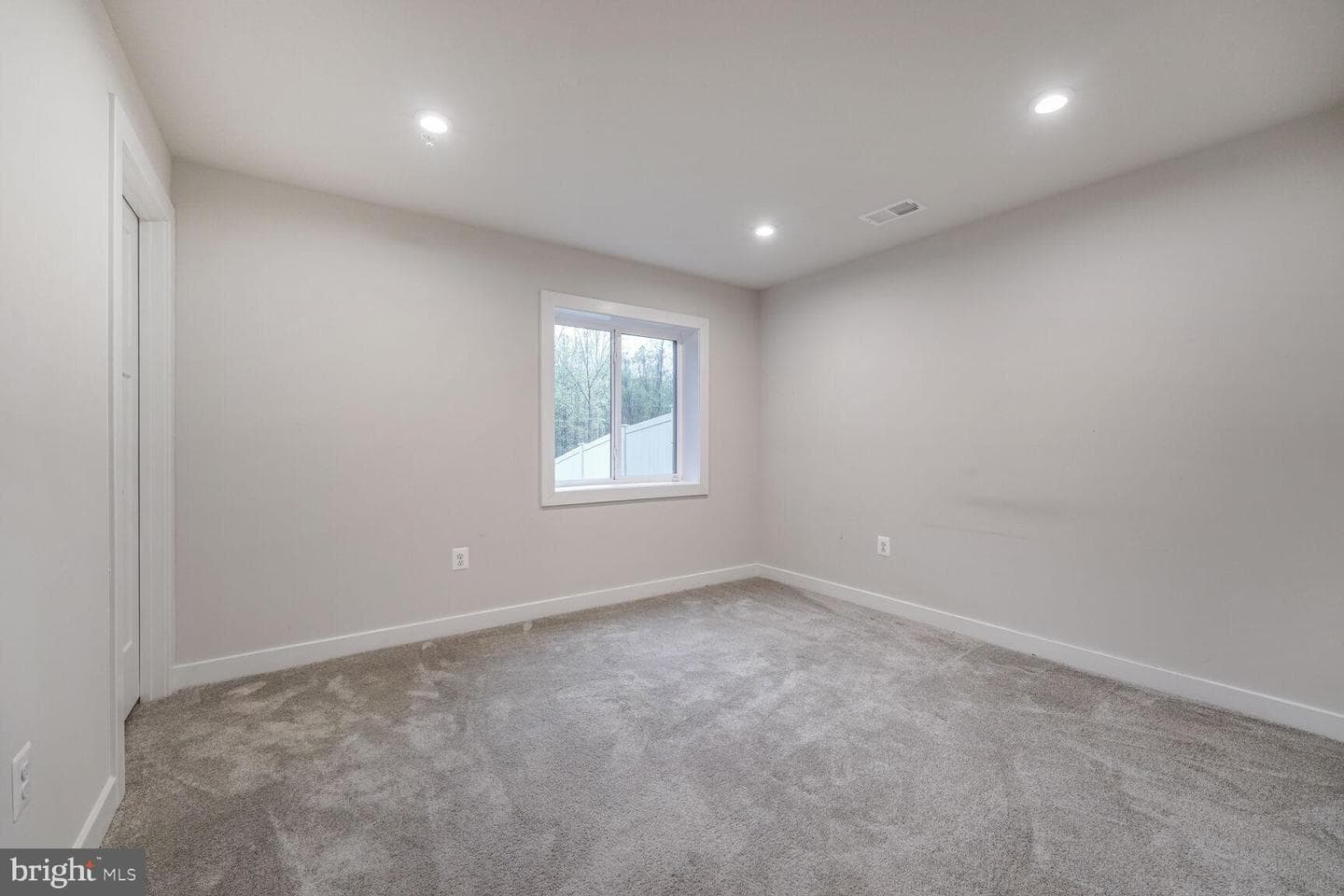 12261 Revolution Court photo 58
