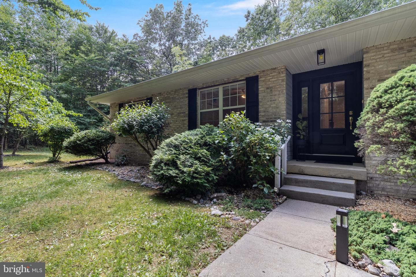 4745 Shady Hill Lane photo 2