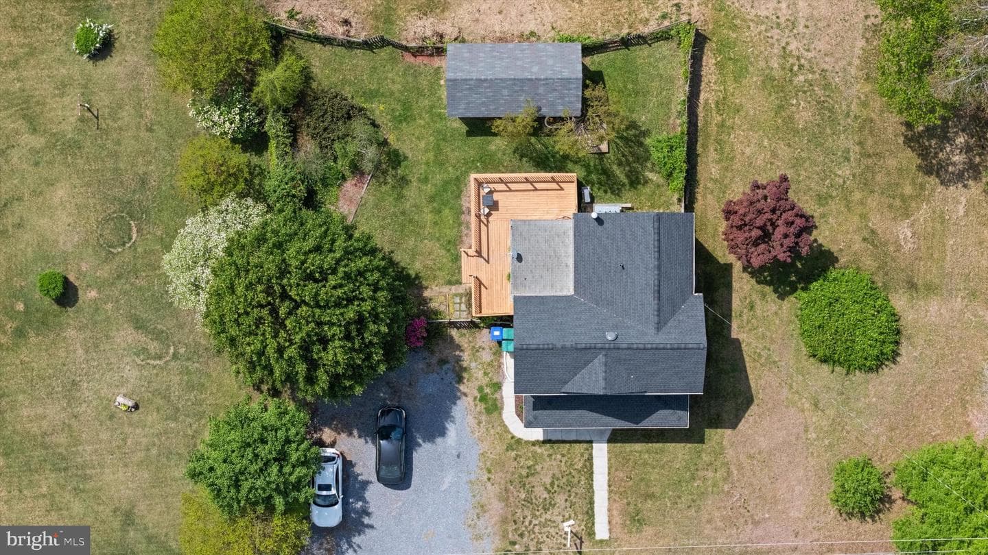 9035 Fairground Road photo 31