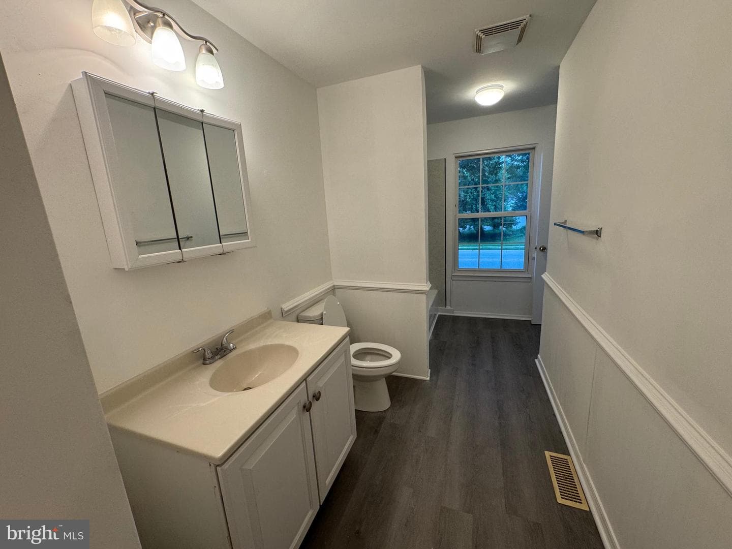 1121 Bannister Circle photo 44