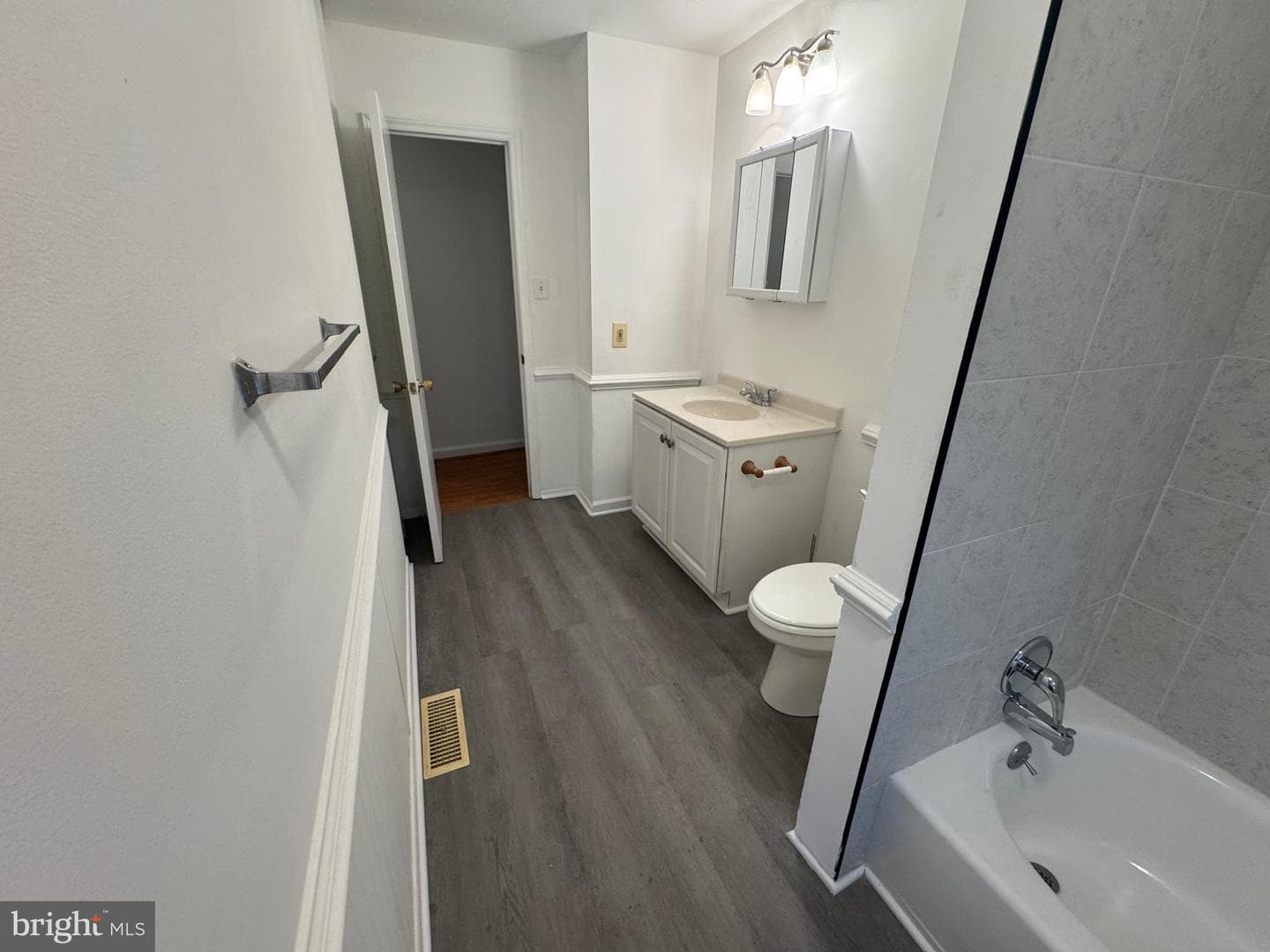 1121 Bannister Circle photo 48