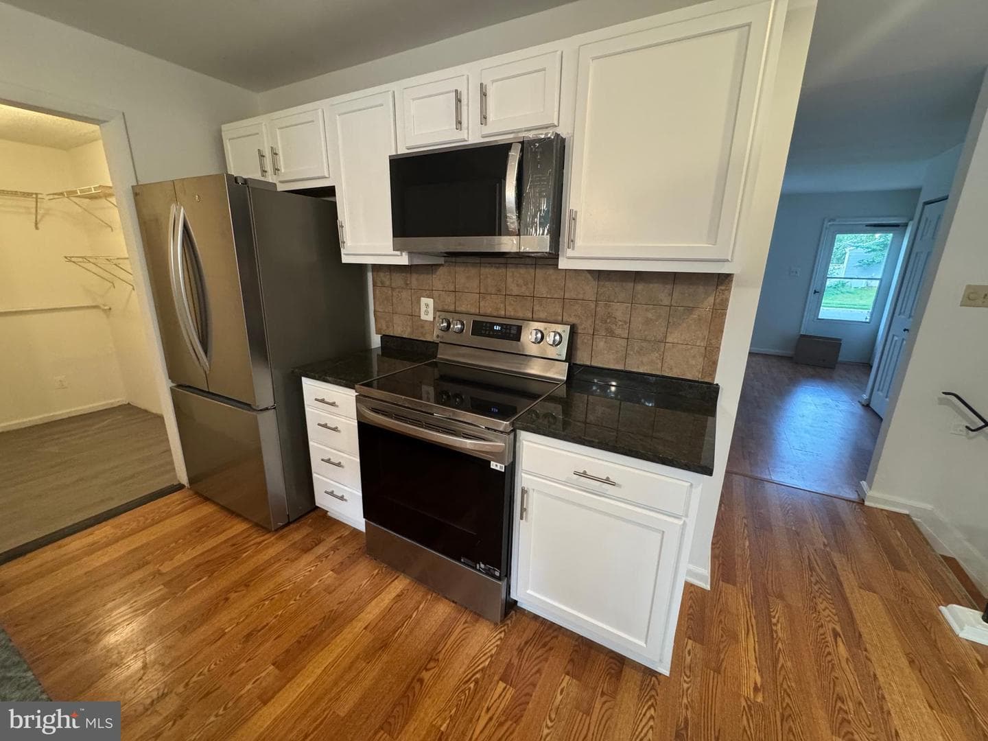 1121 Bannister Circle photo 52