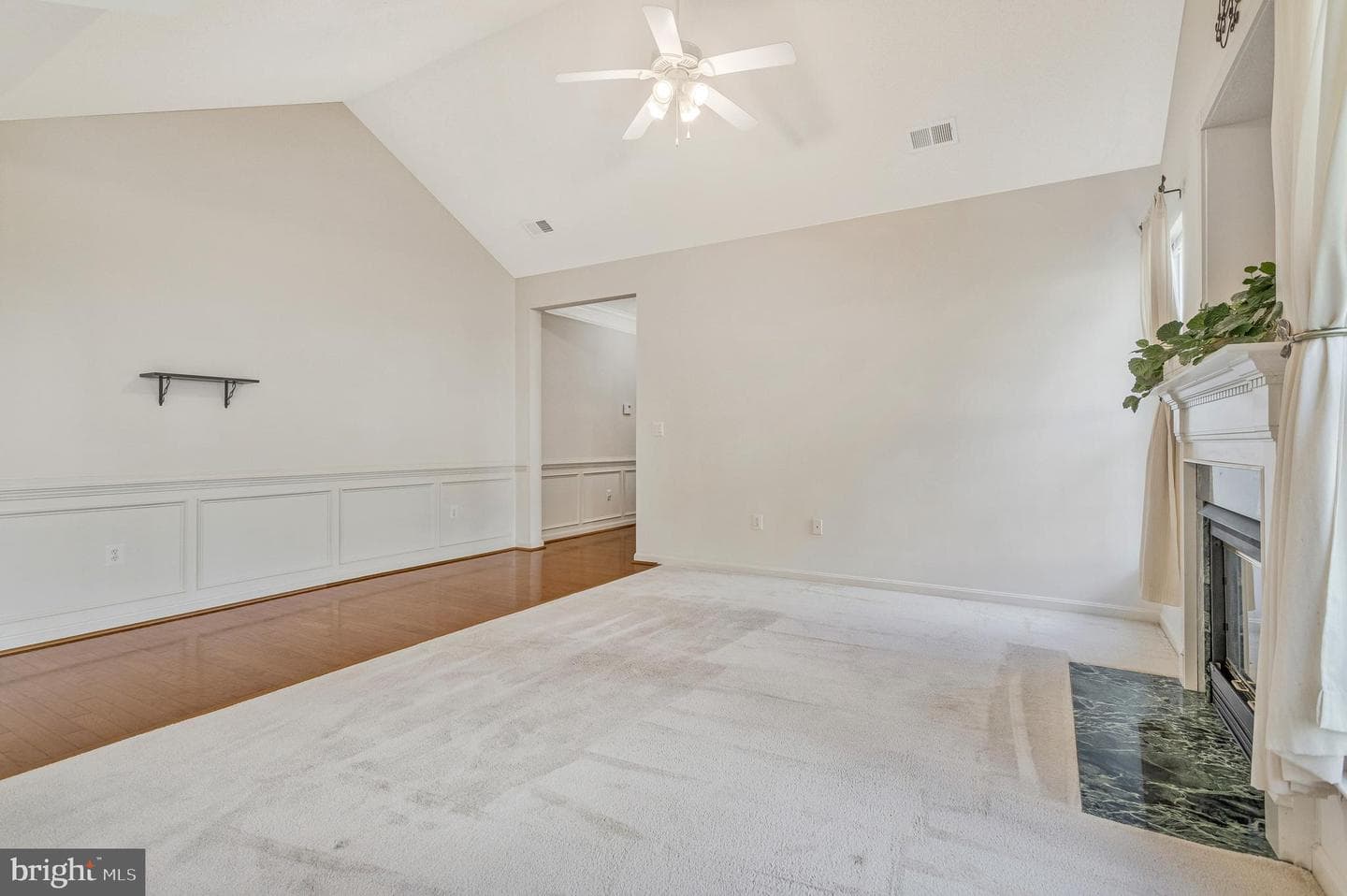 251 Williamsburg Circle photo 12