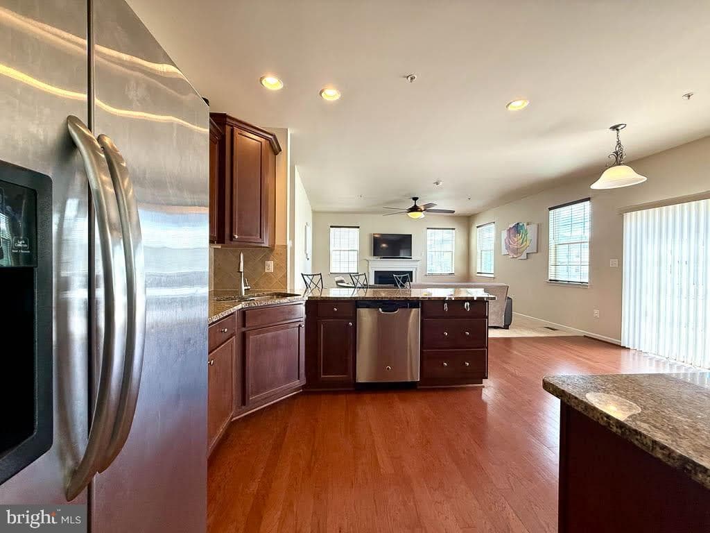 5096 Atlantis Lane photo 12
