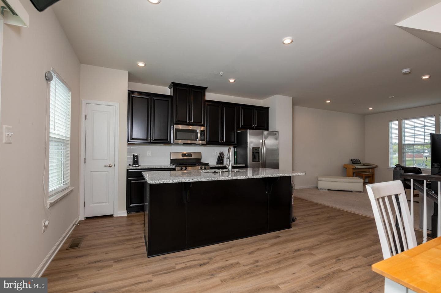112 Seldovia Drive photo 8