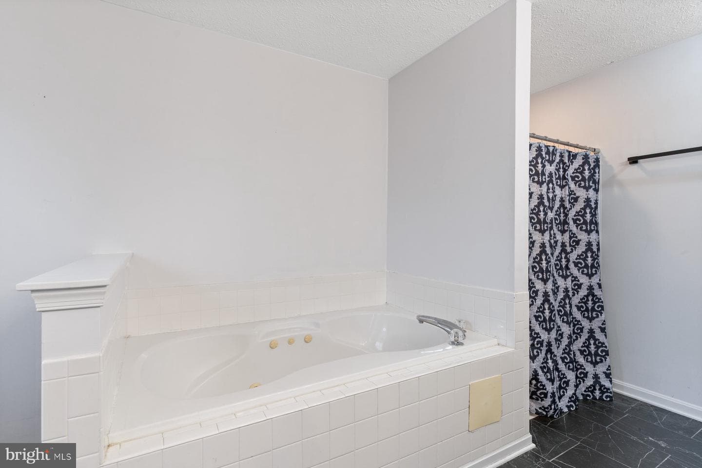 11201 Sewickley Street photo 14