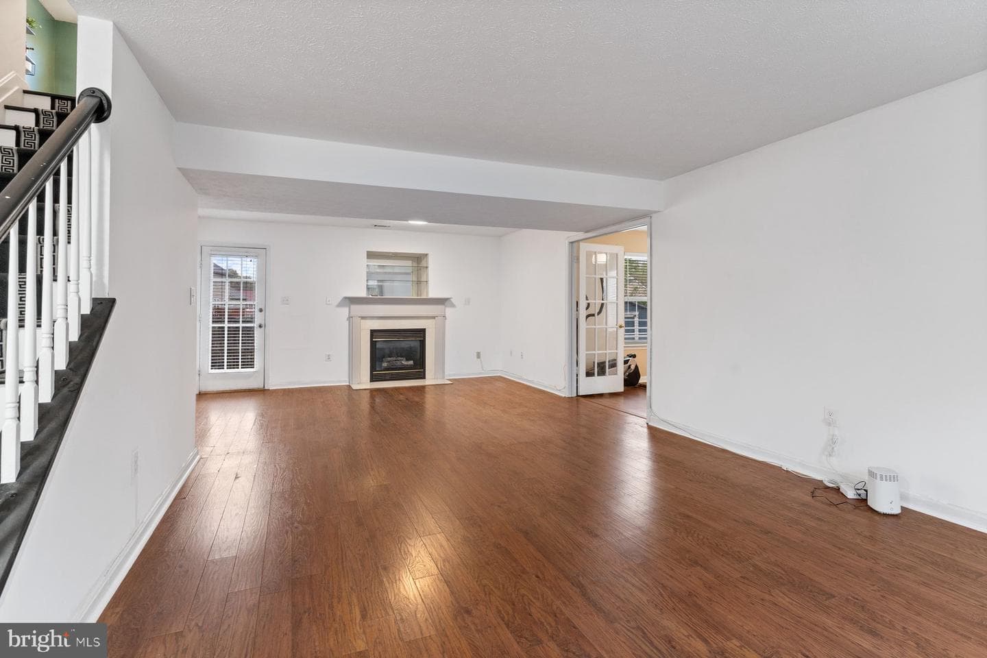 11201 Sewickley Street photo 6