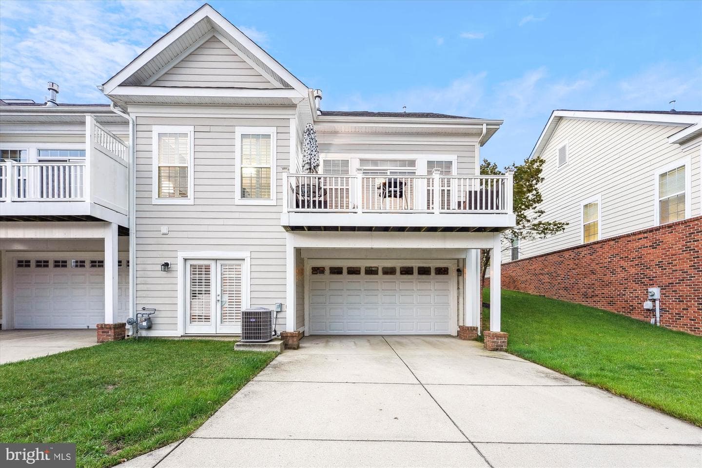 12 Steeplechase Drive photo 2