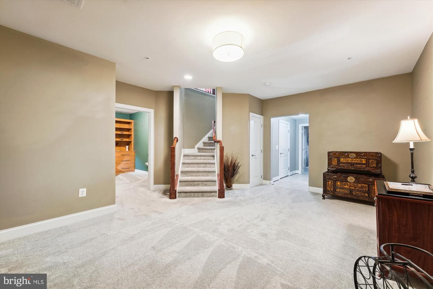 12 Steeplechase Drive photo 37