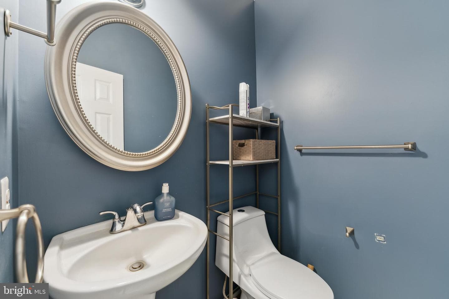 1030 Canterbury Lane photo 16