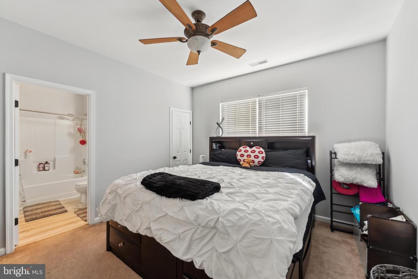 1030 Canterbury Lane photo 22