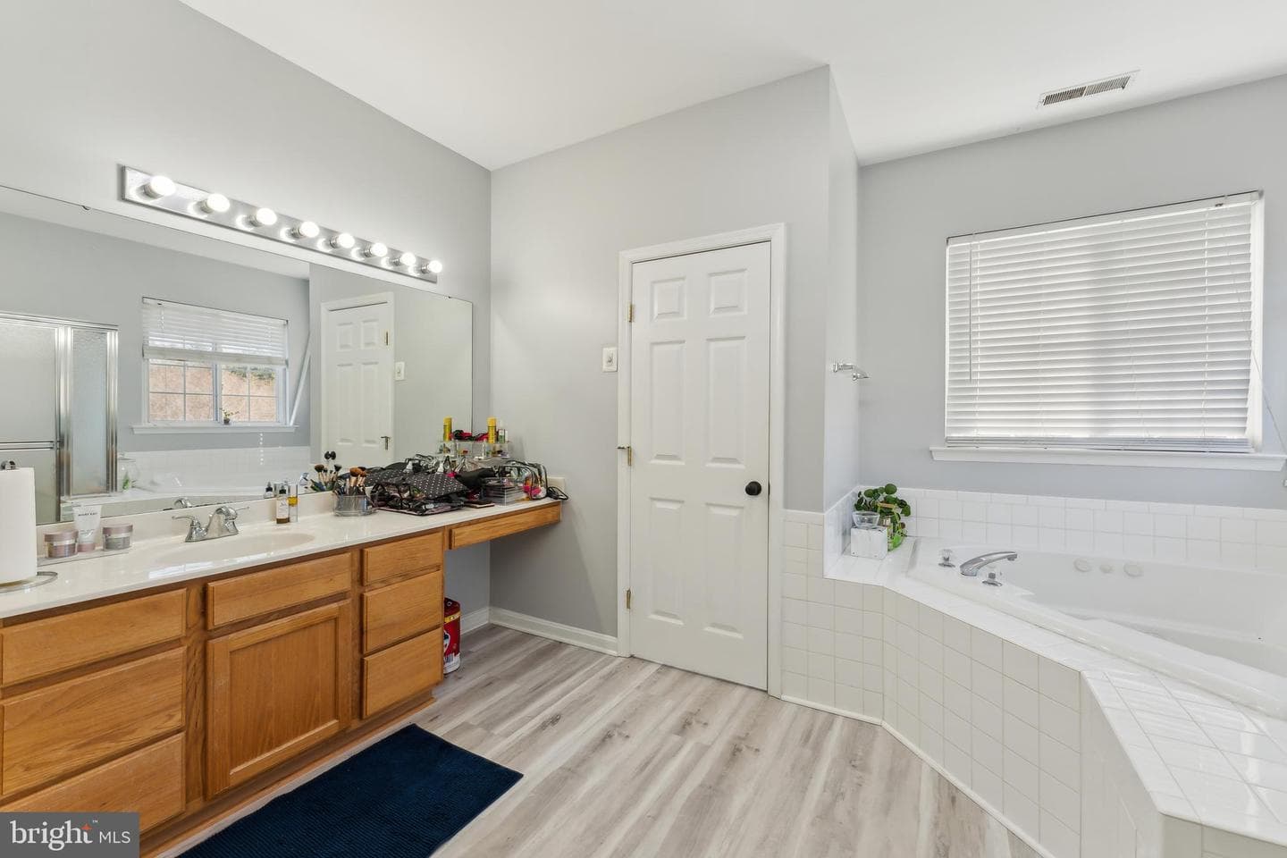1030 Canterbury Lane photo 26