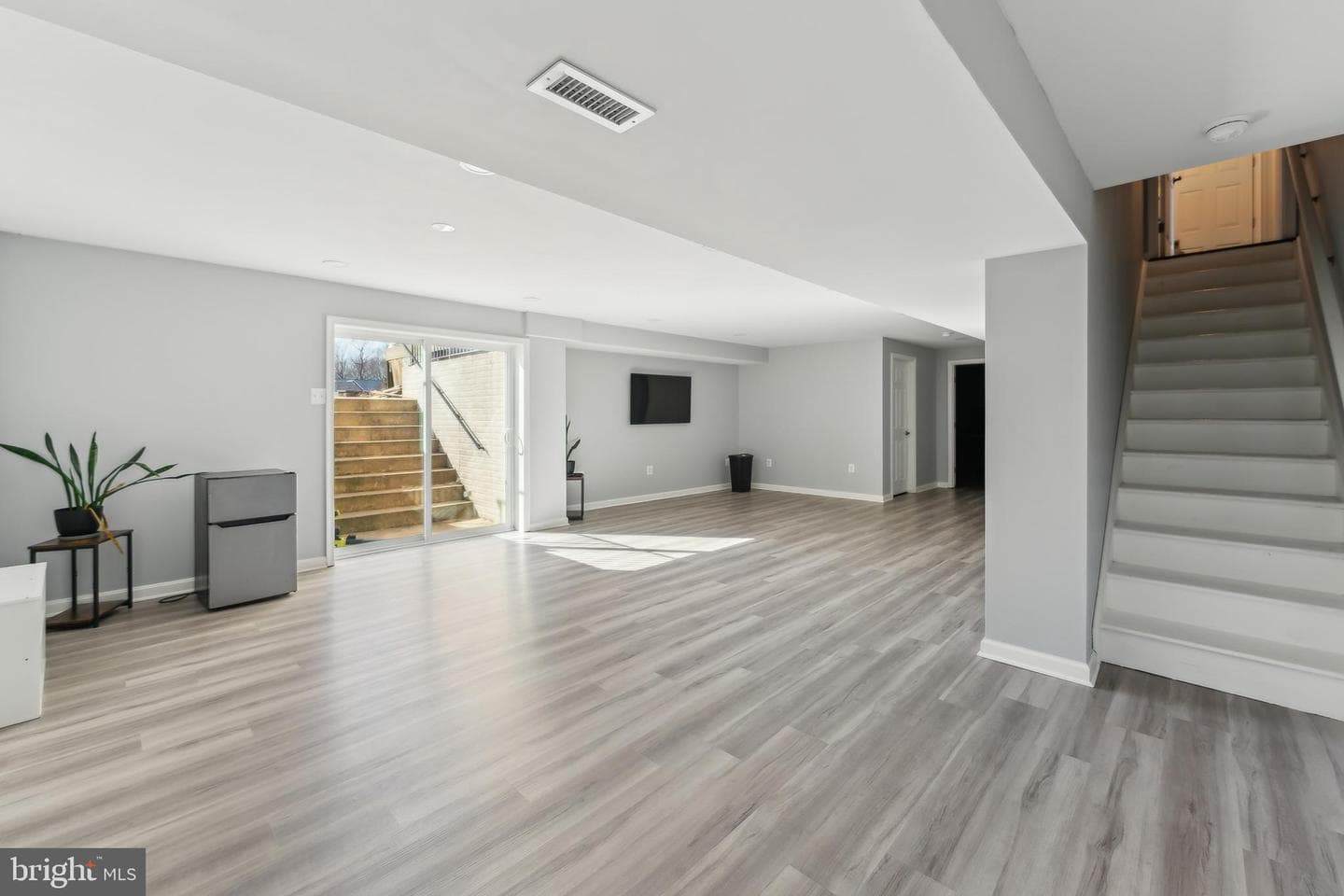 1030 Canterbury Lane photo 29