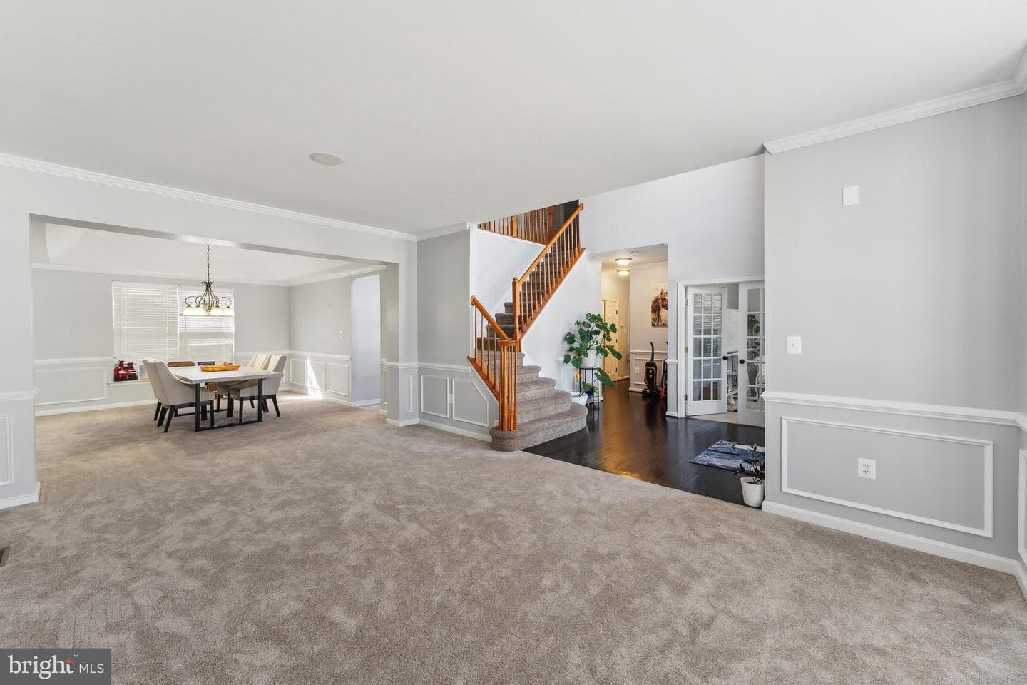1030 Canterbury Lane photo 6