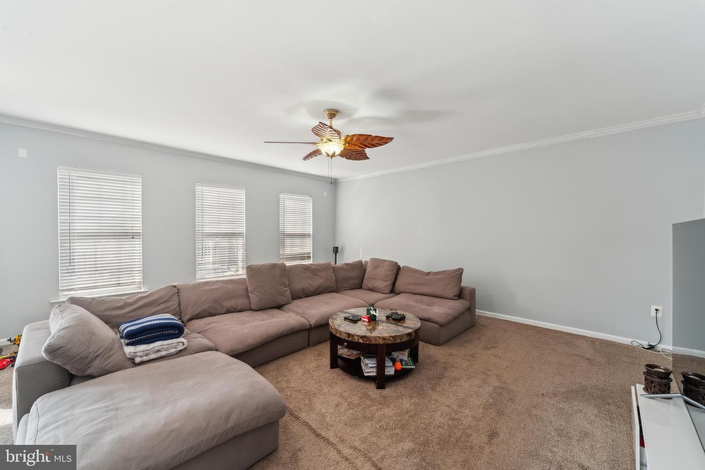 1030 Canterbury Lane photo 9