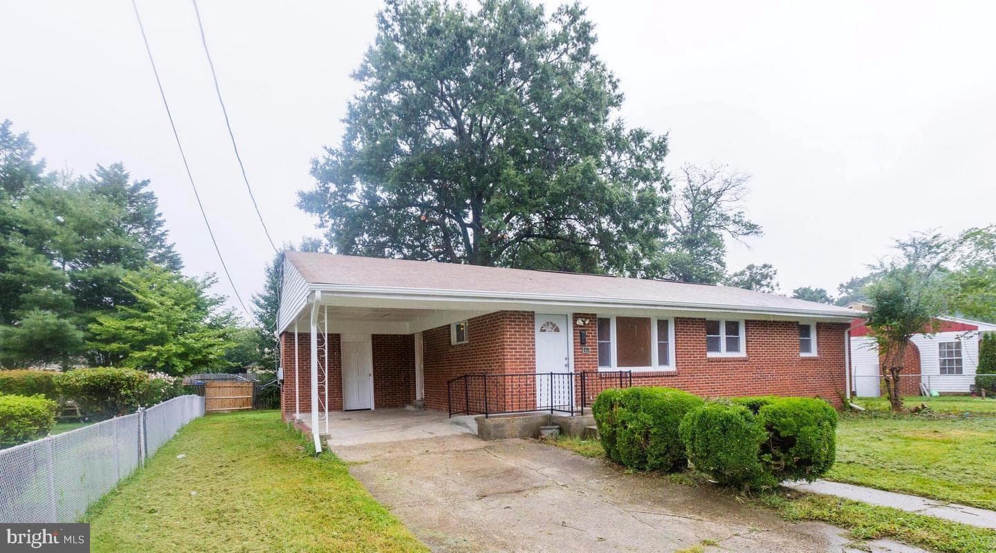 105 Ellerbe Drive photo 1