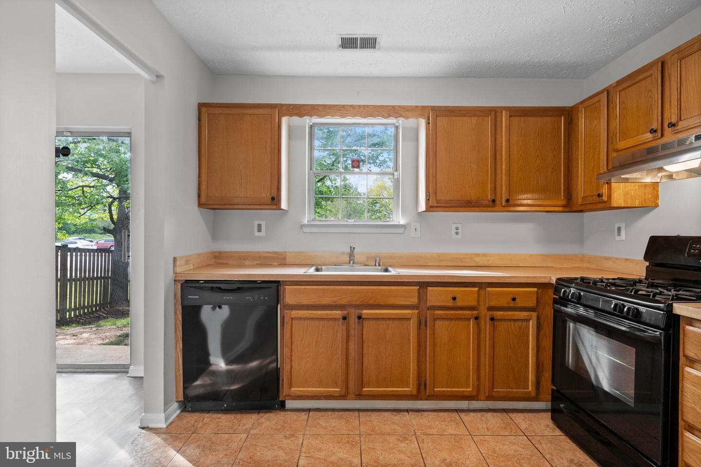 2495 Homestead Court photo 16