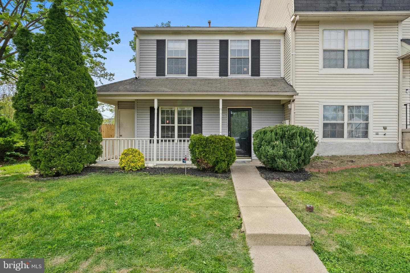 2495 Homestead Court photo 2