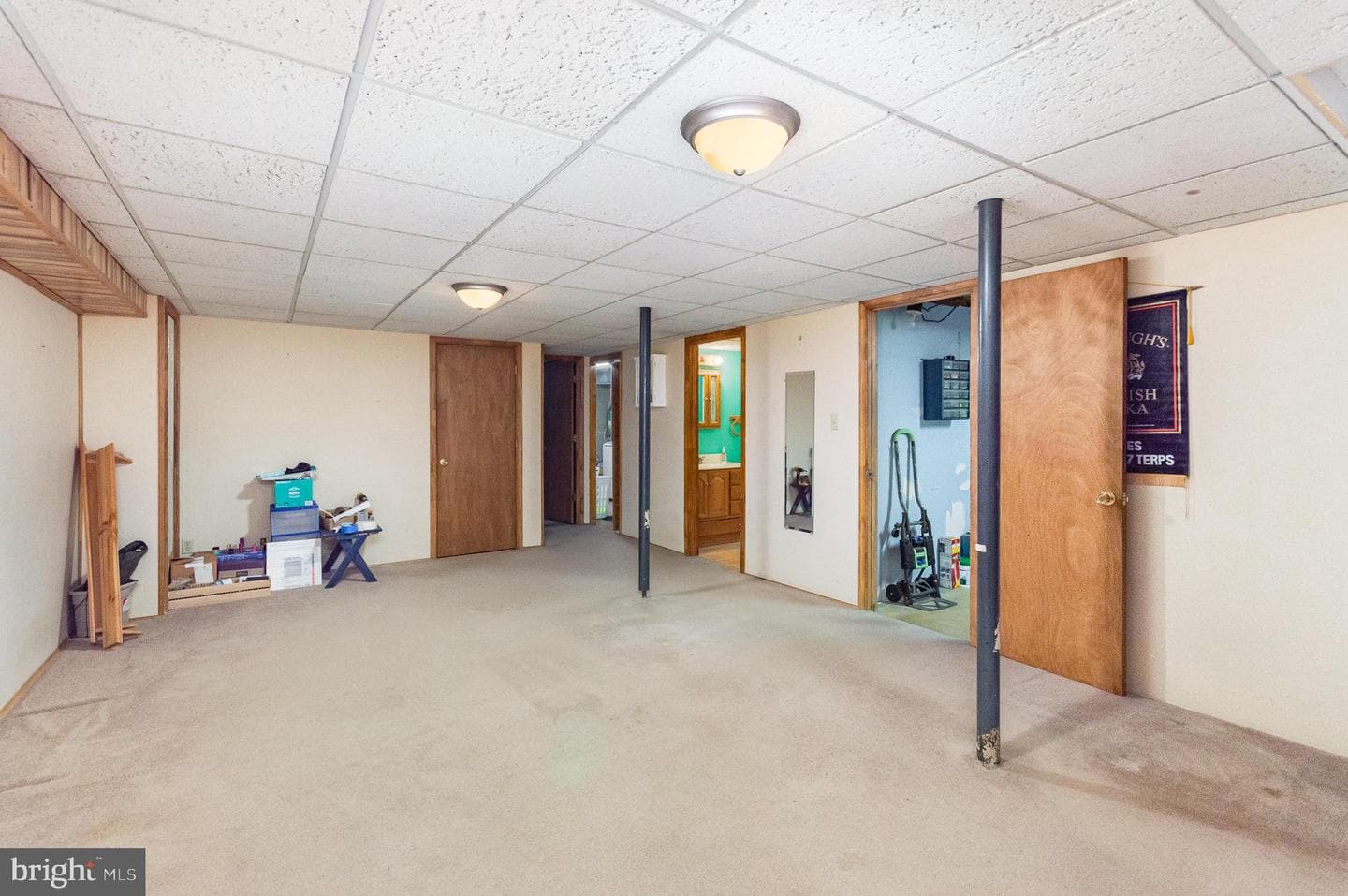 2407 Oakwood Court photo 19