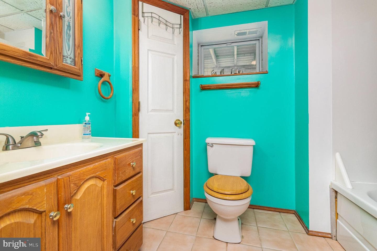2407 Oakwood Court photo 22