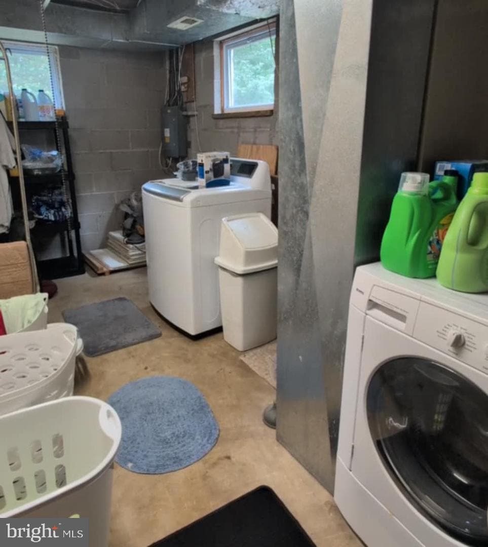 2407 Oakwood Court photo 23