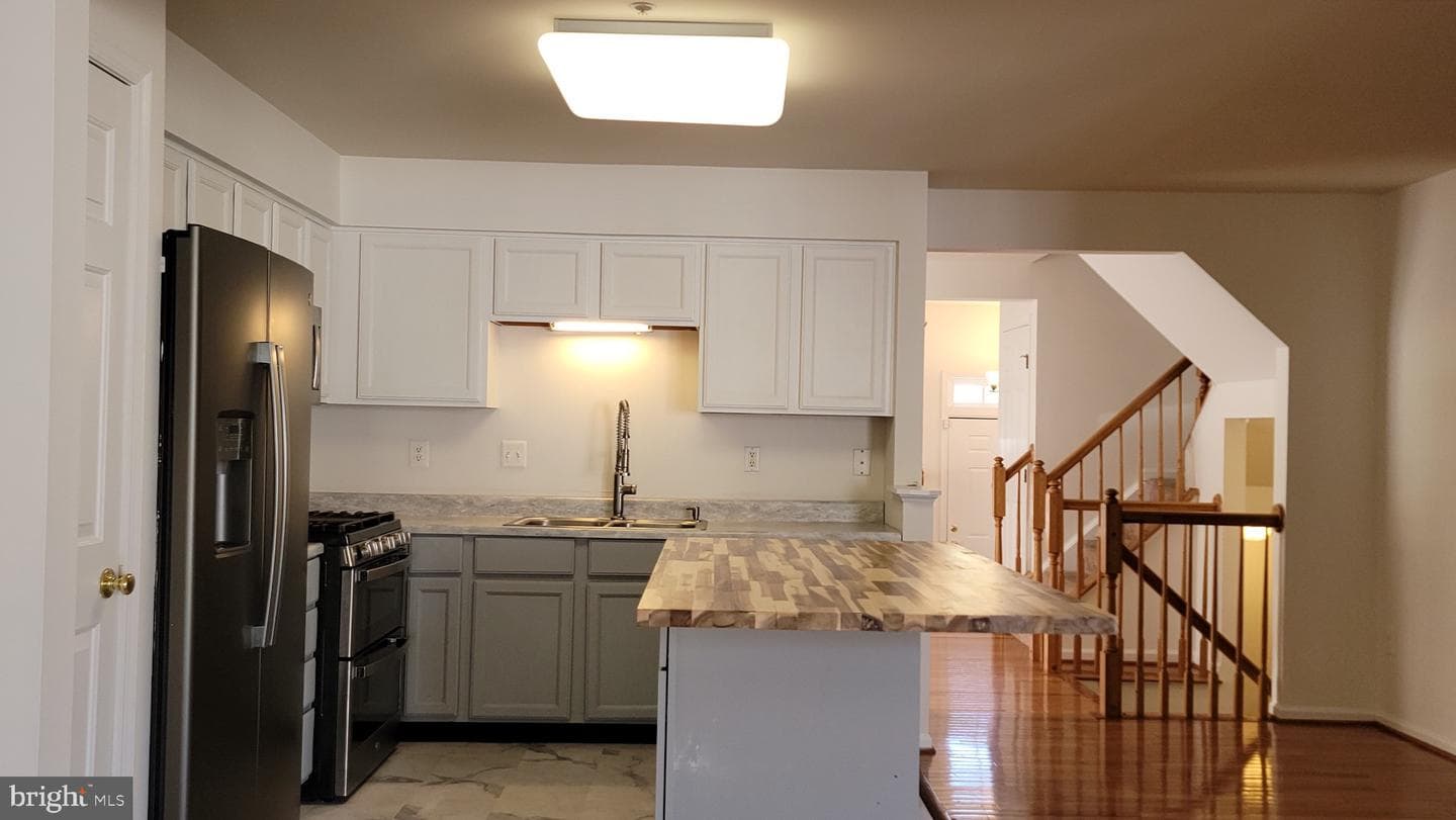 12201 Sweetwood Place photo 11