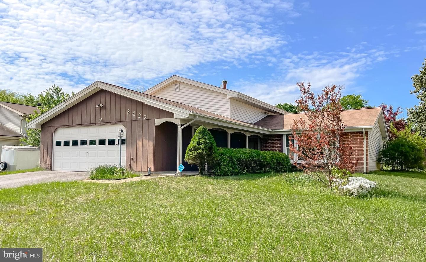 2422 Pinefield Road photo 2