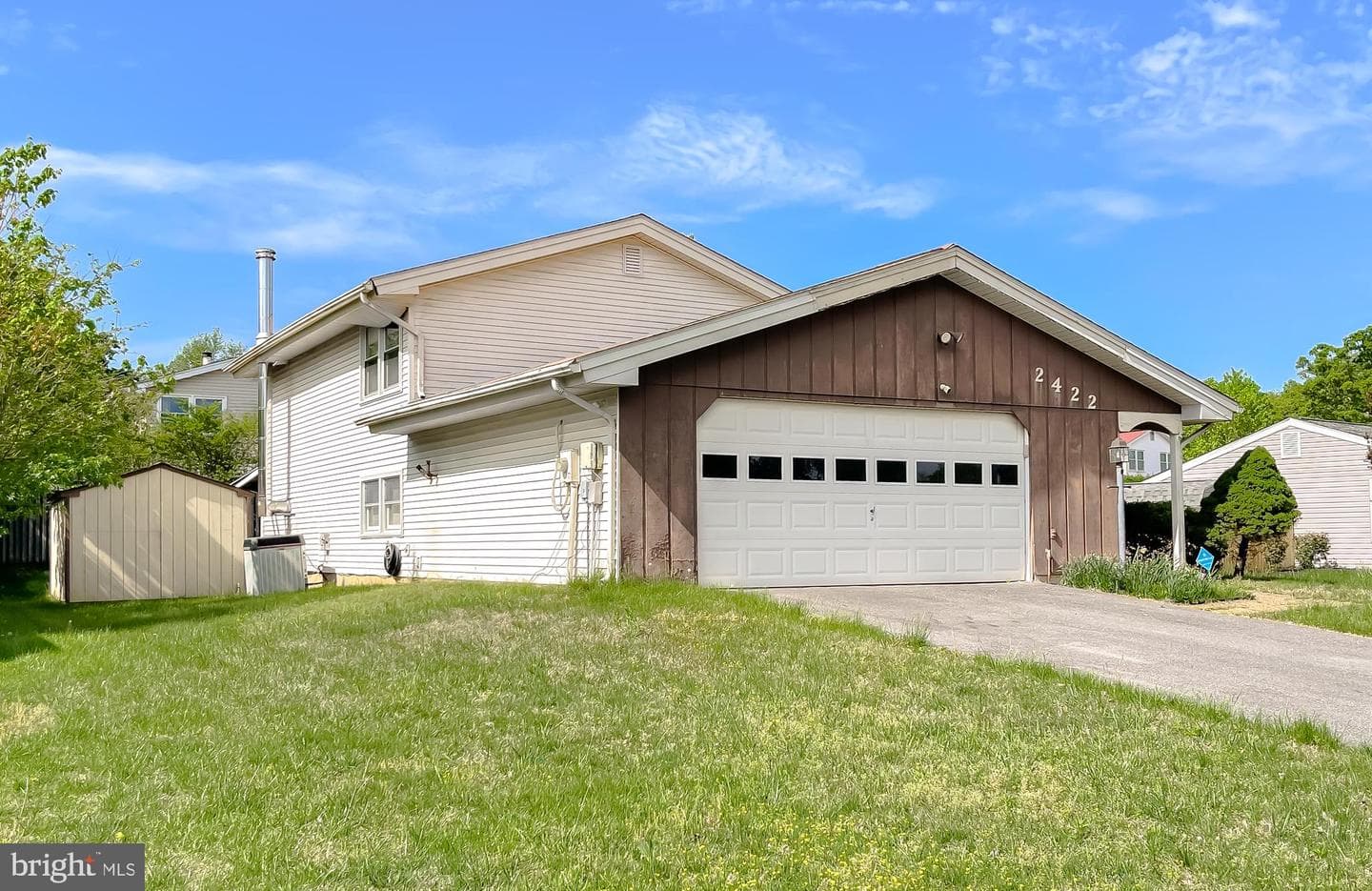 2422 Pinefield Road photo 3